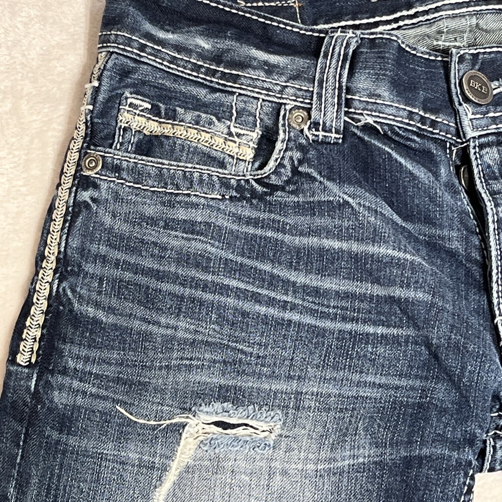 BKE Buckle Justin Mens 28x31 1/2 Distressed Straight Thick Stitch Jeans Jake EUC - Picture 9 of 16